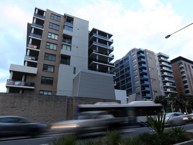 It has been one month since Mascot Towers residents had to leave their units. Picture: AAP/Danny Casey