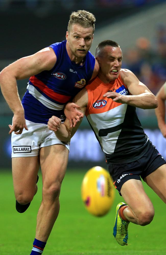 Western Bulldogs Jake Stringer and GWS Giants Tom Scully during the AFL Preliminary Final between GWS and Western Bulldogs at Spotless Stadium, Homebush. Picture: Toby Zerna