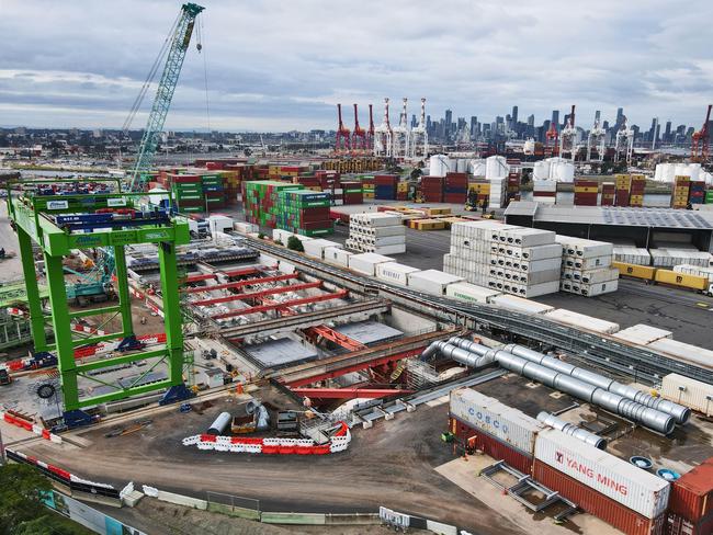 20/05/2021 Construction on the Melbourne West Gate tunnel project in Footscray. Aaron Francis/The Australian