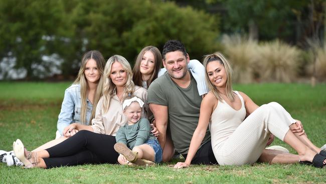 Alex Fevola with Leni, Alex, Tobi, Lulu, Brendan and Mia. Picture: Nicki Connolly