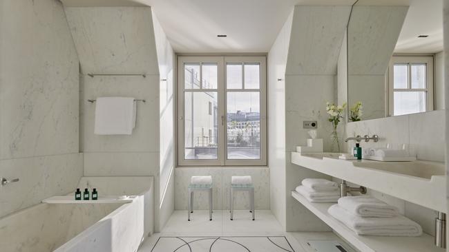 Marble-clad bathroom in the Presidential Suite.