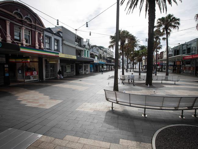 The Corso, Manly, near where Deip Cao attacked three men in the space of 25 minutes. (AAP Image - Julian Andrews).