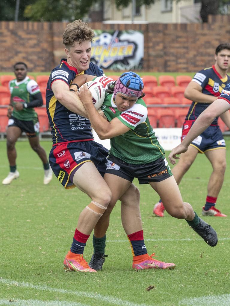 Bailey Nash for Clydesdales and Tyler Peckham-Harris for Jets in round 2. Both boys shone again last weekend. Picture: Nev Madsen.