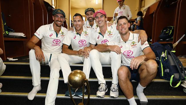 Mitchell Starc, Scott Boland, Nathan Lyon, Pat Cummins and Beau Webster. Photo by Darrian Traynor/Getty Images.