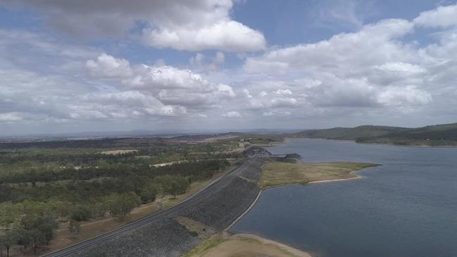 Drone footage of Lake Wivenhoe and Lake Atkinson