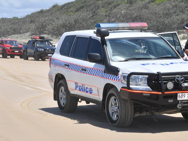 The Palaszczuk Government today announced the closure of a number of locations including Rainbow Beach and Teewah Beach.