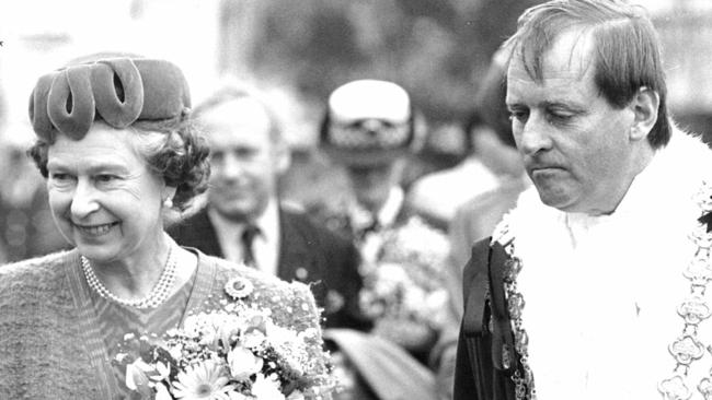 The Queen with Geelong mayor Jim Fidge. Picture: Supplied