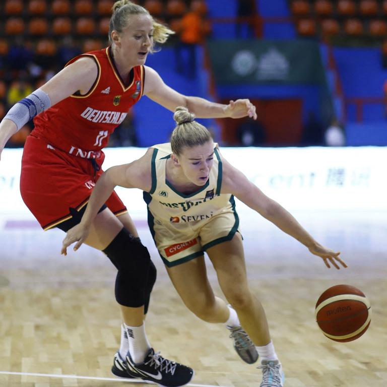 Australia's Stephanie Reid during the women's Pre-Olympic Tournament basketball match between Germany and Australia. Picture: Thiago Gomes/AFP