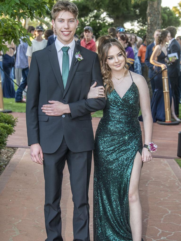 Centenary Heights State High School’s 2022 formal: Photos from Picnic ...
