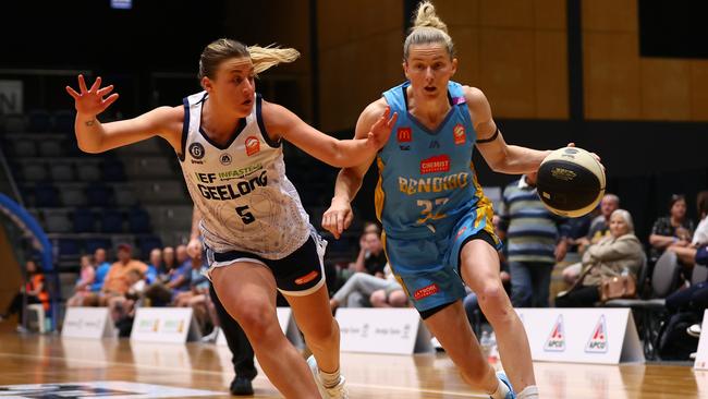 Bendigo’s Sami Whitcomb was unstoppable at times against Geelong United. Picture: Graham Denholm/Getty Images.