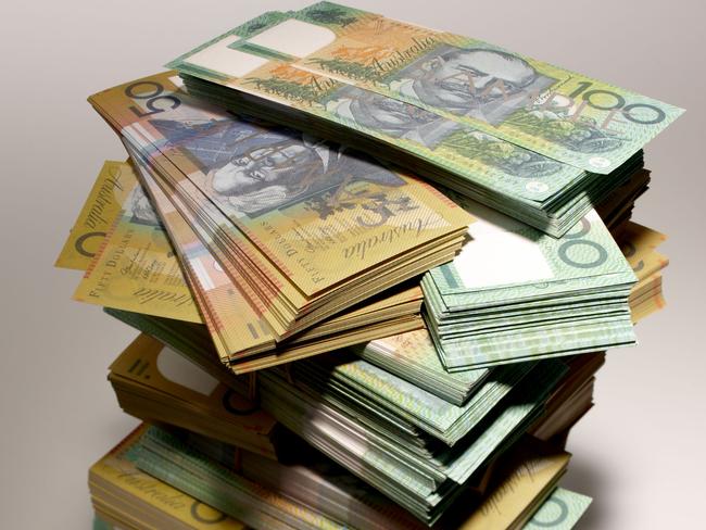 Generic pic of a bundle of Australian currency.