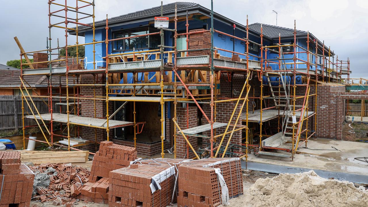 The big change coming to how Victorians can tackle dodgy builders