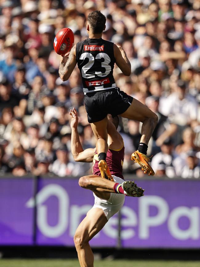 Bobby soars. (Photo by Darrian Traynor/AFL Photos/via Getty Images)