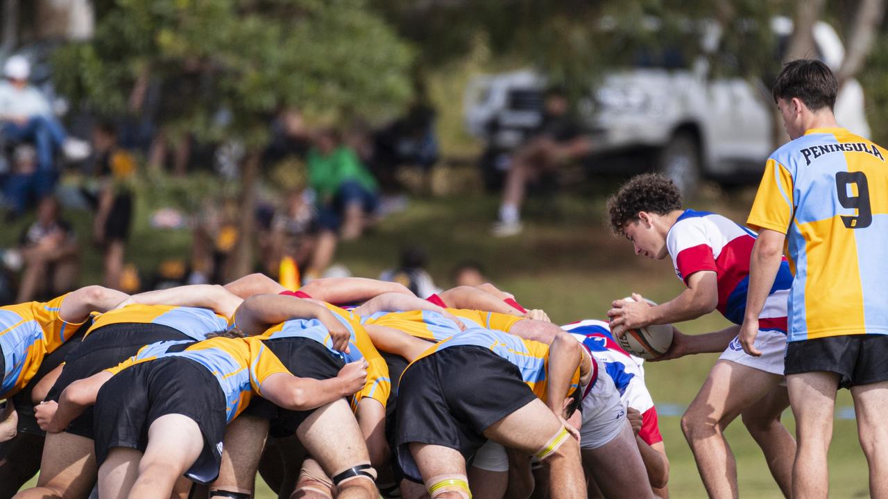 Carter O'Brien of Darling Downs feeds the scrum in the match against Peninsula.