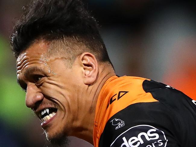 SYDNEY, AUSTRALIA - AUGUST 23:  Sauaso Sue of the Tigers is tackled  during the round 24 NRL match between the Wests Tigers and the Manly Sea Eagles at Campbelltown Sports Stadium on August 23, 2018 in Sydney, Australia.  (Photo by Cameron Spencer/Getty Images)