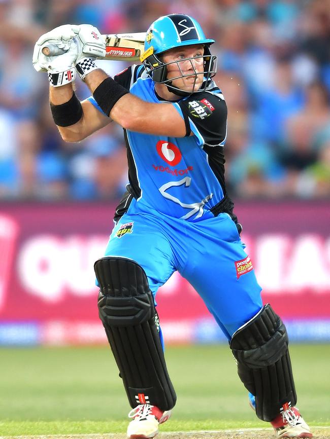 Colin Ingram will fill the void for the Hurricanes while the world’s No. 1 T20 batsman Dawid Malan is unavailable. (Photo by Mark Brake/Getty Images)