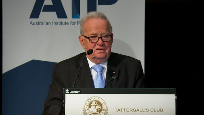 Sir Leo Hielscher speaking at the Australian Institute for Progress last year.