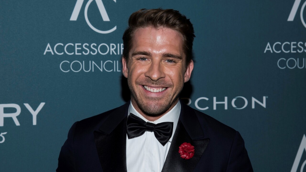 Aussie actor Hugh Sheridan tests positive to COVID-19