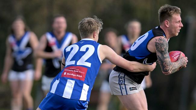 Oak ParkÃs Max Gleeson and Sunbury KangaroosÃ Travis Faulds during the EDFL Oak Park v Sunbury Kangaroos football match in Oak Park, Saturday, Aug. 19, 2023. Picture: Andy Brownbill