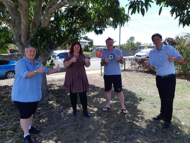 Candidate gives teacher aides top marks for work