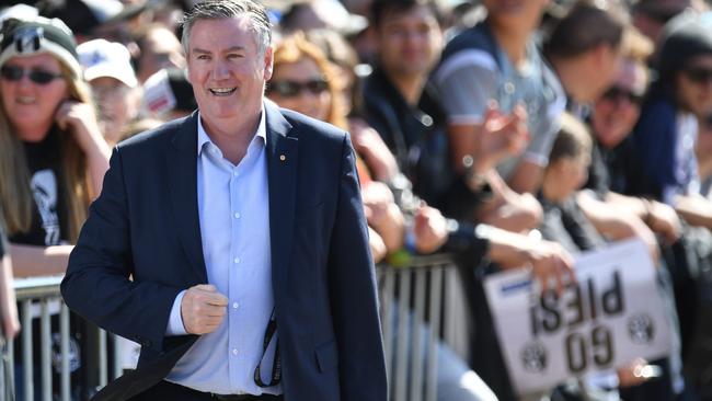 Collingwood president Eddie McGuire had a heated argument with a journalist about memberships.