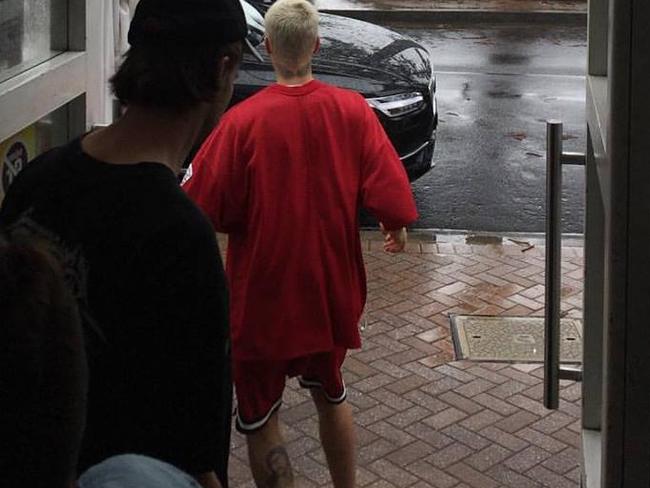Justin Bieber visits Manly Wine. Pic credit: Instagram (@manlywine)