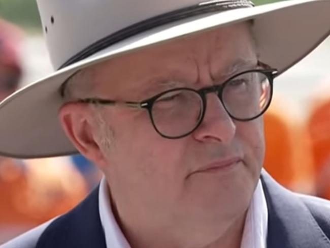 The Prime Minister, Anthony Albanese, is in Rockhampton today with Minister Catherine King, Senator Nita Green and Labor's Candidate for Capricornia, Emily Mawson. Picture: ABC