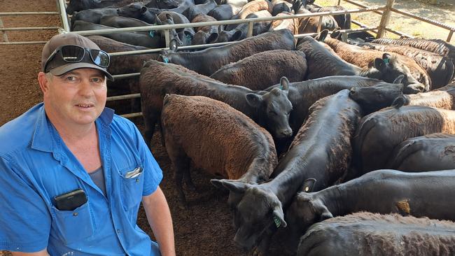 Andrew Fern, Banool at The Highlands, won the best presented pen of heifers at Yea today with the 18 calves at 349kg selling for $1030 to the Jalna Feedlot, working out at 295c/kg liveweight.