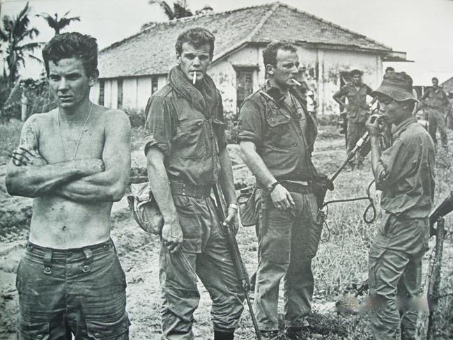 7 Battalion after the loss of their platoon commander, Vietnam, 1970(For Graham Cornes column)