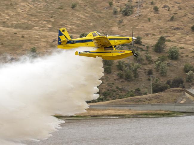 Aviation firefighting fleet demonstration at Colebrook, Air Tractor Fire Boss. Picture: Chris Kidd