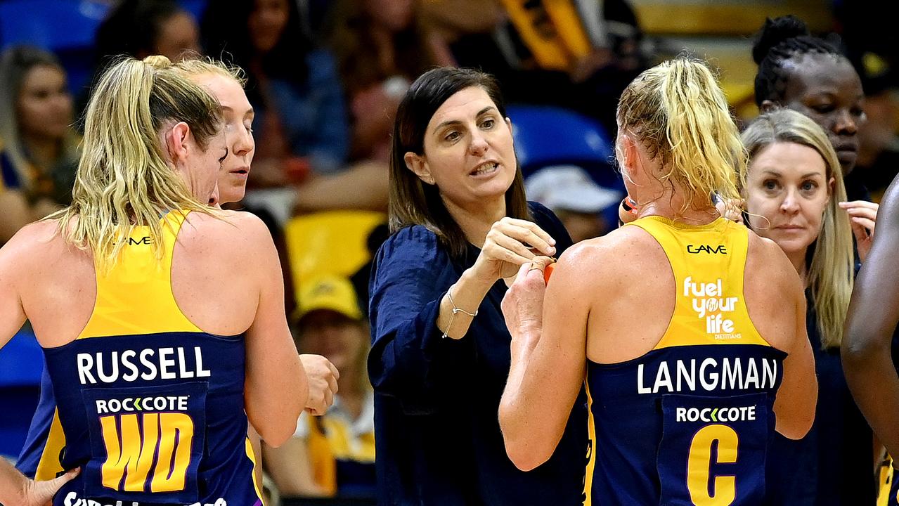 SUNSHINE COAST, AUSTRALIA - SEPTEMBER 13: Coach Kylee Byrne of the Lightning talks to her players during the round 12 Super Netball match between the Sunshine Coast Lightning and the Queensland Firebirds at University of Sunshine Coast Stadium on September 13, 2020 in Sunshine Coast, Australia. (Photo by Bradley Kanaris/Getty Images)