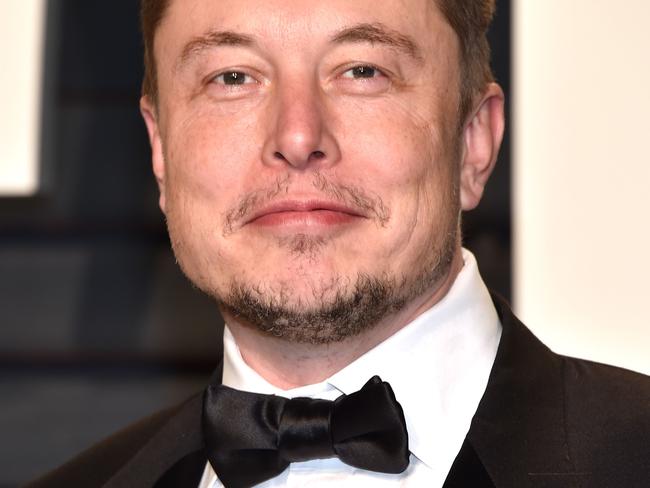 BEVERLY HILLS, CA - FEBRUARY 26: SpaceX CEO Elon Musk attends the 2017 Vanity Fair Oscar Party hosted by Graydon Carter at Wallis Annenberg Center for the Performing Arts on February 26, 2017 in Beverly Hills, California. Pascal Le Segretain/Getty Images/AFP == FOR NEWSPAPERS, INTERNET, TELCOS & TELEVISION USE ONLY ==