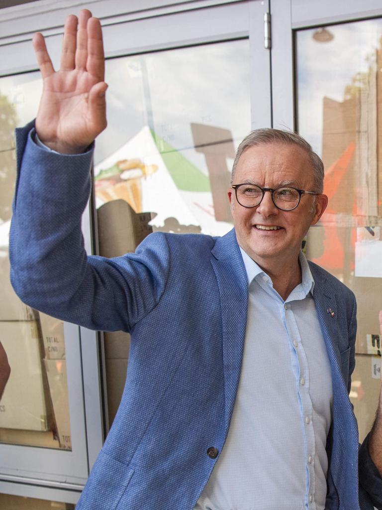 Prime Minister Anthony Albanese visiting Festa in Sydney. Picture: NewsWire / Simon Bullard.