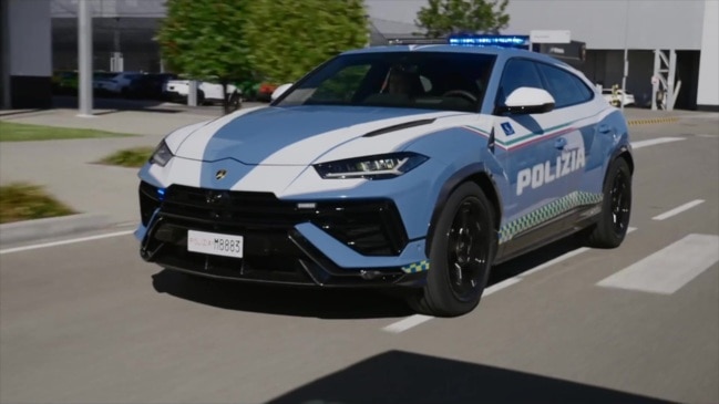 Lamborghini Urus Performante Polizia Driving Vdeo | The Advertiser