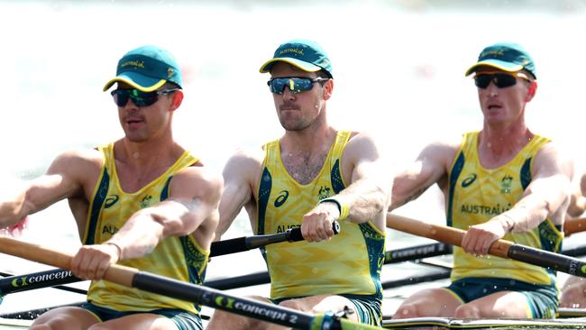 PARIS, FRANCE - AUGUST 01: Alex Purnell (C) and members of Team Australia compete in the Men's Eight Repechage on day six of the Olympic Games Paris 2024 at Vaires-Sur-Marne Nautical Stadium on August 01, 2024 in Paris, France. (Photo by Francois Nel/Getty Images)