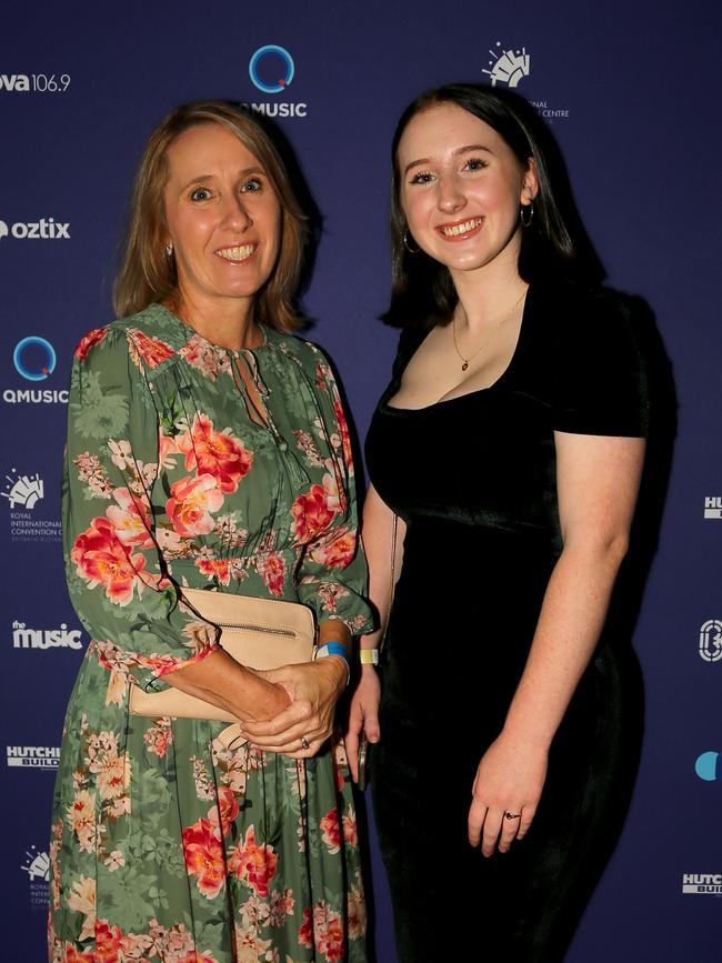 Nicole and Georgia Dutton. Picture: AAP/David Clark