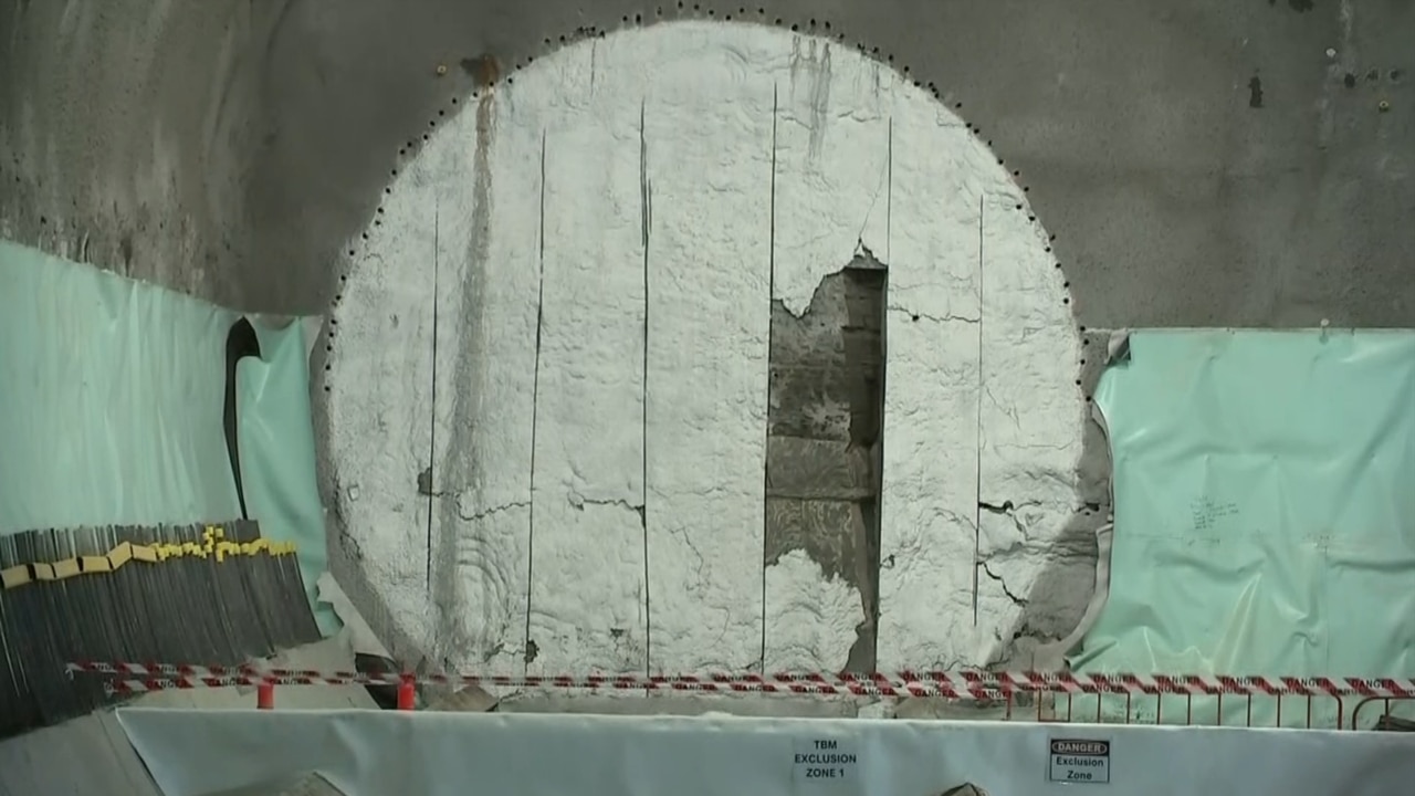 First mega tunnel borer arrives in Sydney CBD