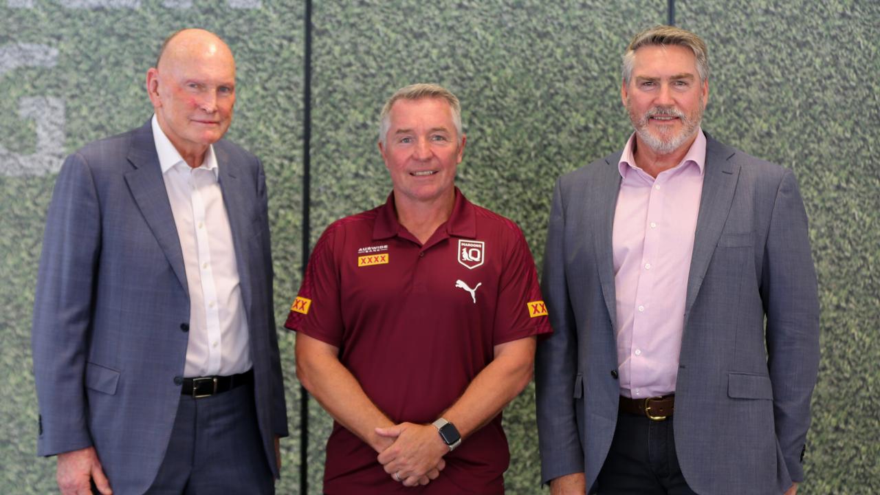 Paul Green (C) with QRL Chairman Bruce Hatcher (L). Picture: QRL/Jorja Brinums