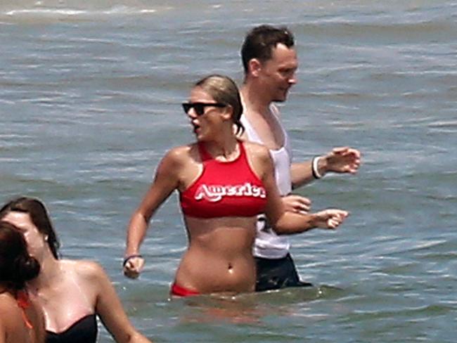 Our big question: Did Taylor make Tom’s tank top? Picture: Ryan Turgeon / Splash News