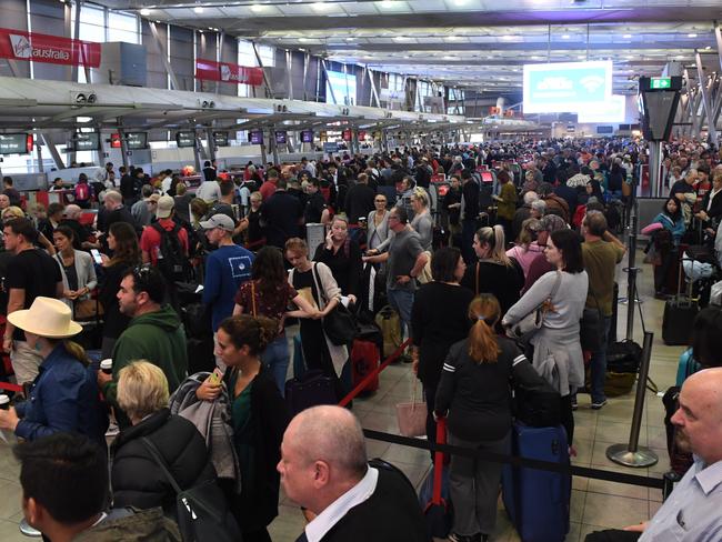 Huge queues at Sydney Airports T2 Domestic Terminal as passengers are subjected to increased security on Monday, July 31, 2017. Picture: Dean Lewins/AAP