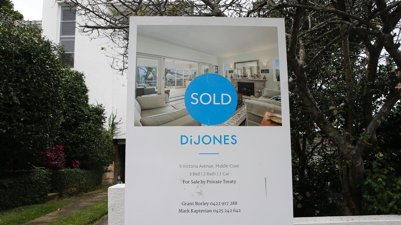 As Australian house prices hit record highs for a fifth consecutive month, it is harder for first-home buyers to get into the market. Picture: NewsWire/ Gaye Gerard