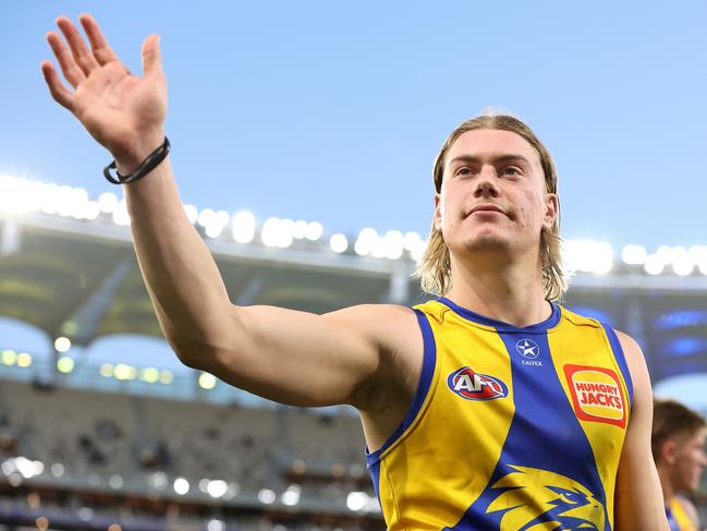 PERTH, AUSTRALIA - JUNE 01: Harley Reid of the Eagles waves to supporters while walking from the grou after being defeated during the round 12 AFL match between West Coast Eagles and St Kilda Saints at Optus Stadium, on June 01, 2024, in Perth, Australia. (Photo by Paul Kane/Getty Images)