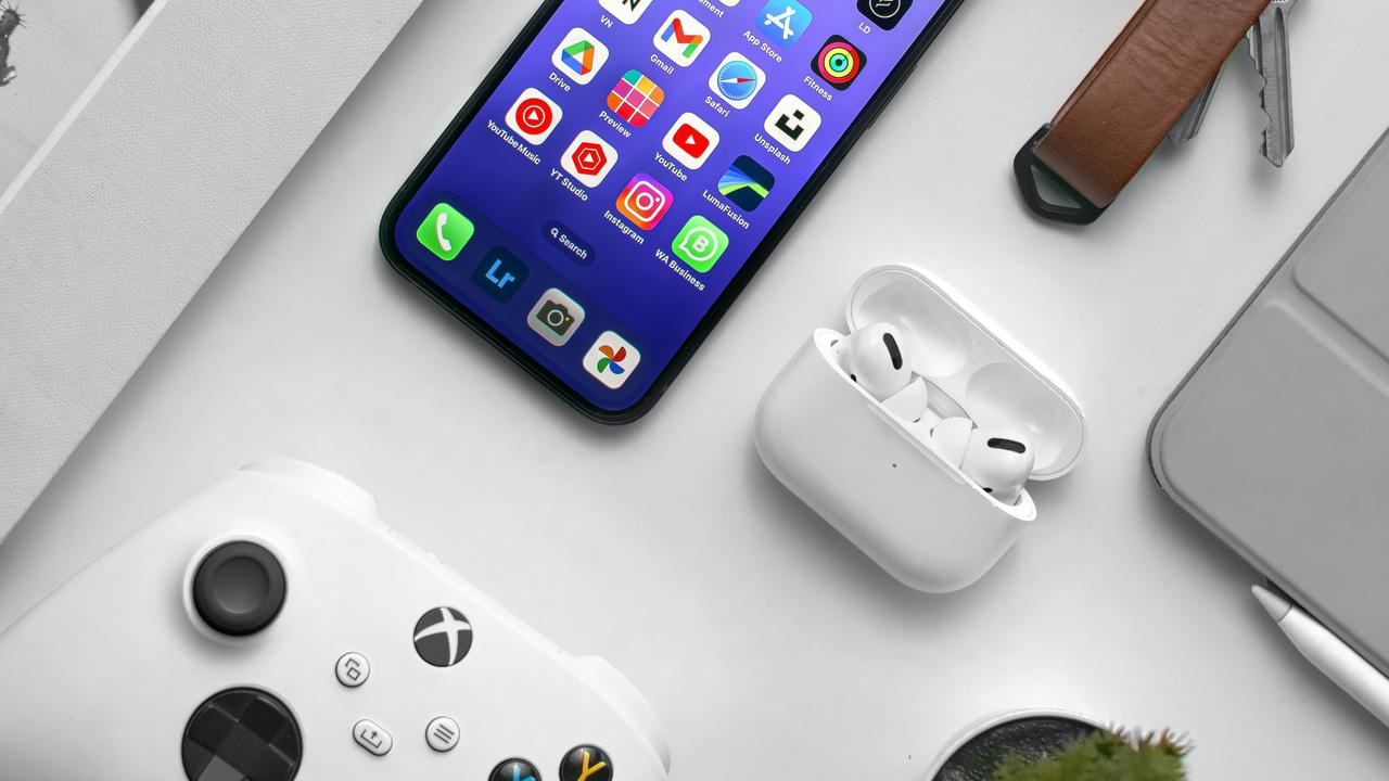 Assorted tech. Picture: Sayan Majhi/Unsplash.