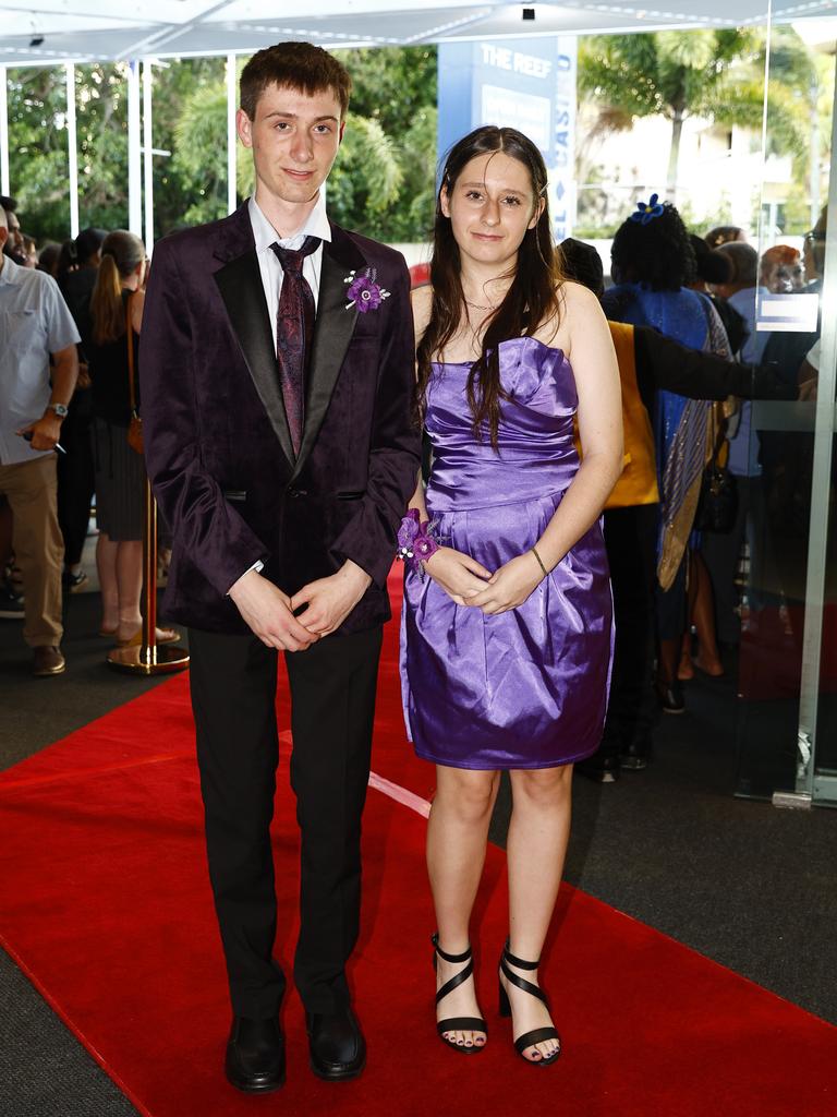 100+ Faces: Mt St Bernard College Formal 