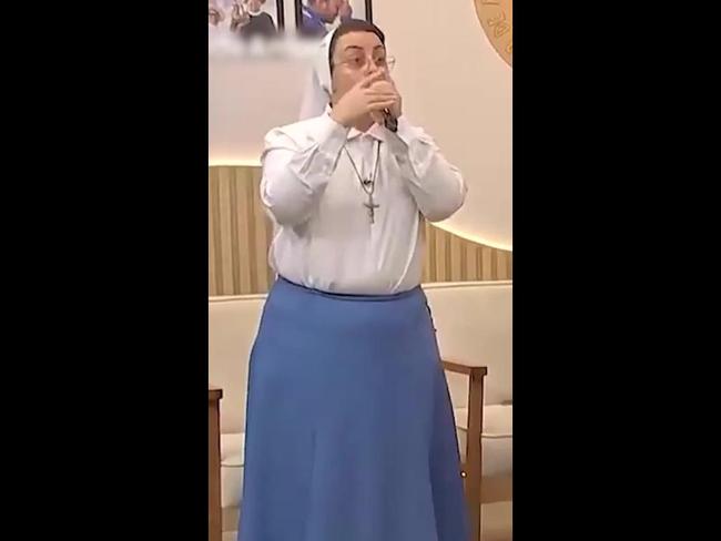 280525_Beatboxing nun on Catholic TV goes viral