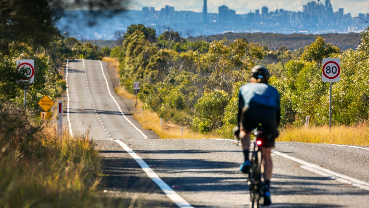 A 'small minority' do the 'wrong thing': Retired NSW Police sergeant defends cyclists