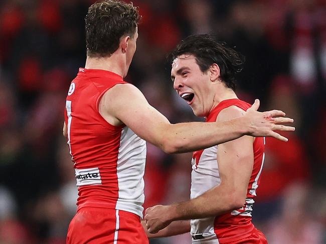 Errol’s epic steals the show as Swans break Giant streak