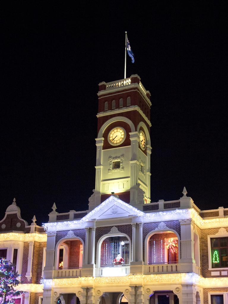 Toowoomba City Hall lit up for Christmas in the CBD. Picture: Nev Madsen. Thursday, 28th Nov, 2019