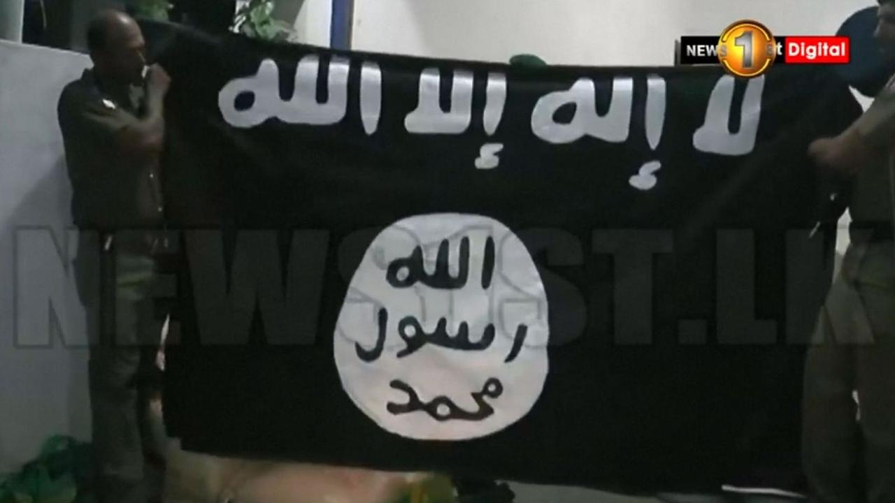 An ISIS flag found at the bomb factory. Picture: Twitter