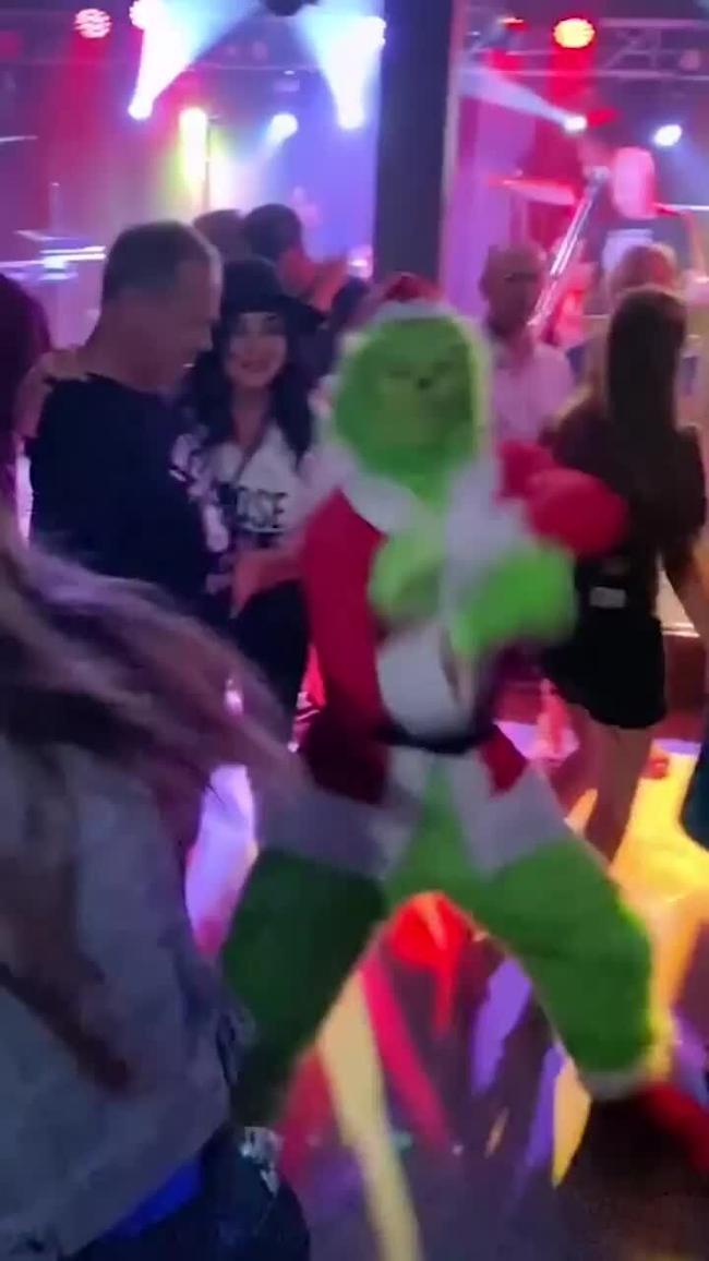 Aussie grinch parties hard before Christmas